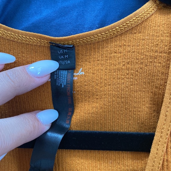 Out from under for urban outfitters. Mustard crop top, low plunge - Picture 3 of 4